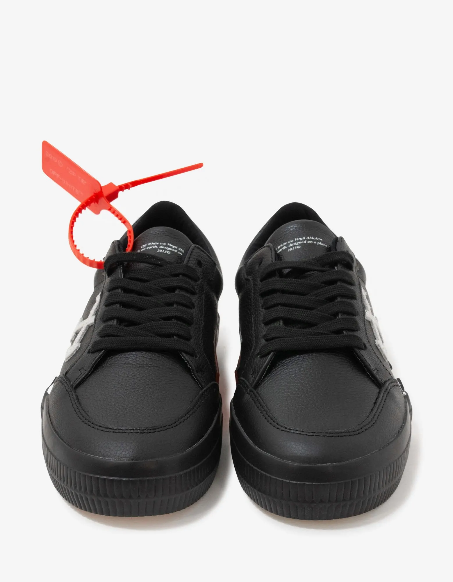 Black Leather Low Vulcanized Trainers